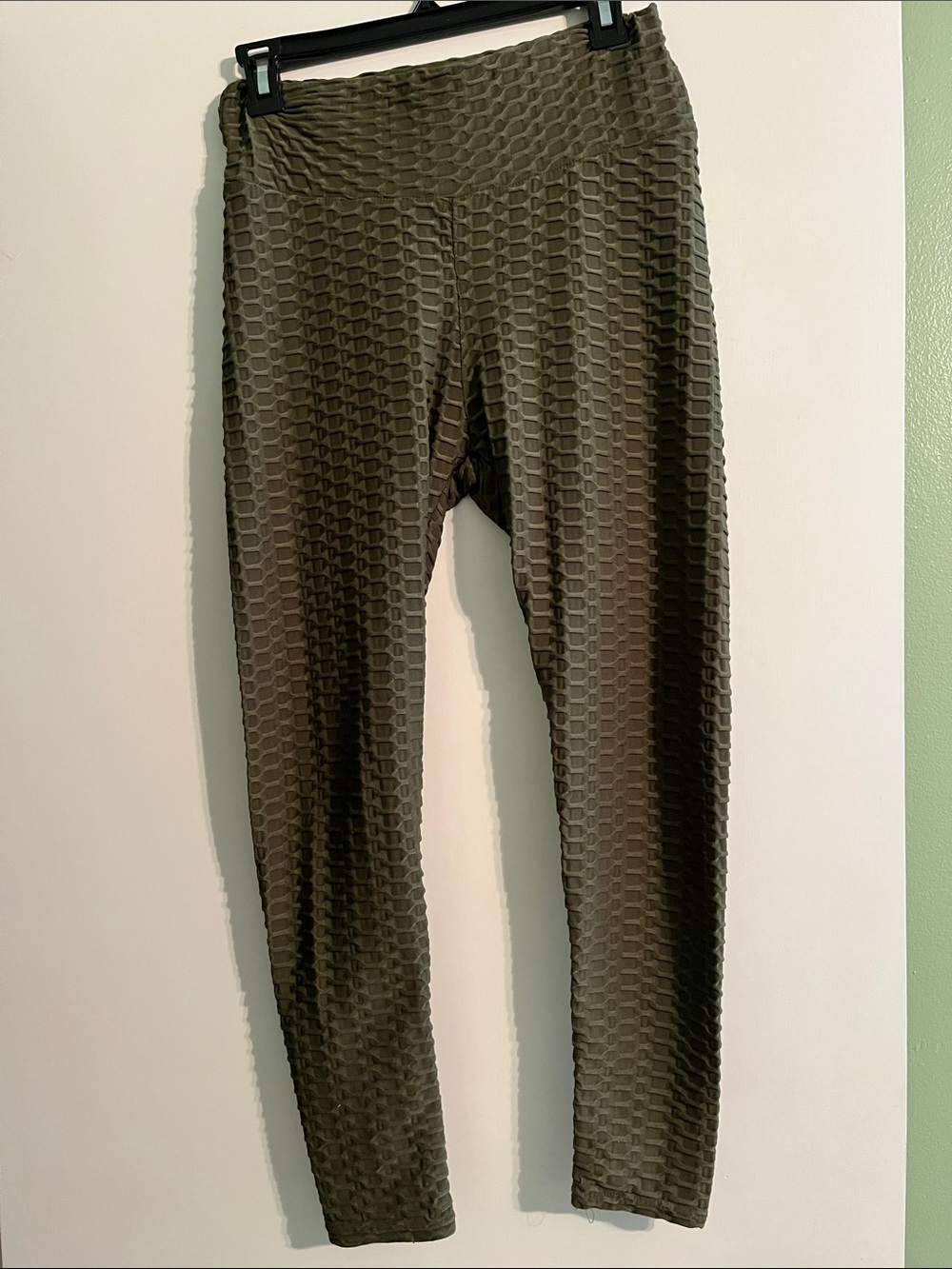 Source Unknown Olive Textured High-Rise Leggings